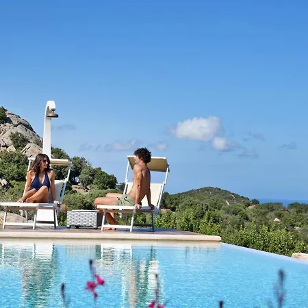 Villa Amaca Con Piscina A Sfioro Riscaldata E Vista Mozzafiato Sulla Costa *