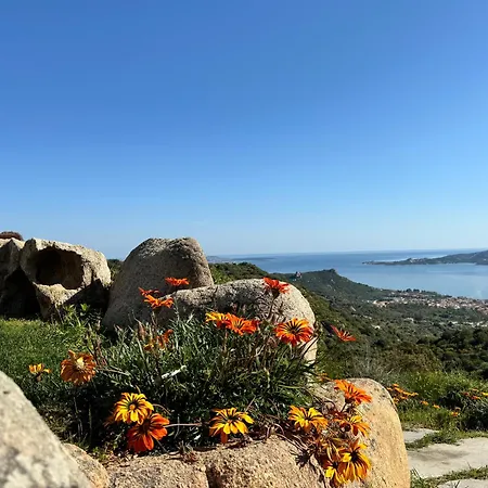 Villa Amaca Con Piscina A Sfioro Riscaldata E Vista Mozzafiato Sulla Costa